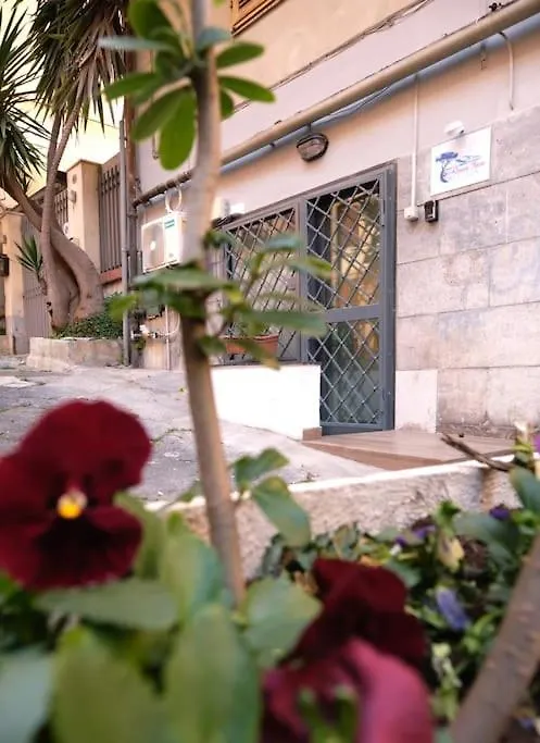 Villa Donna Ilaria A Chiaia Napoli 0*,  Italia